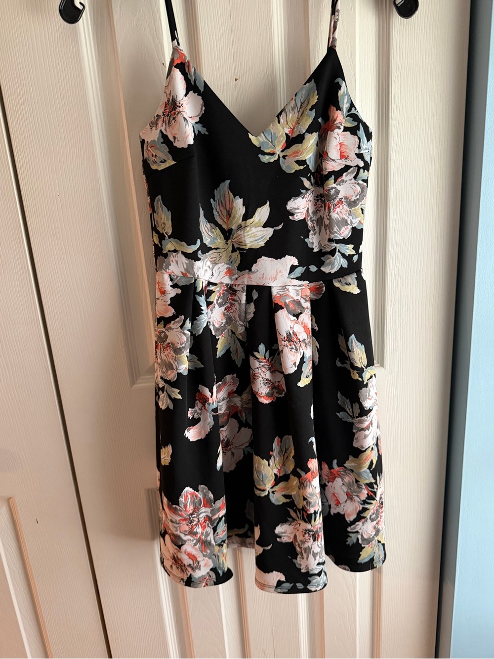 Floral pleated dress
